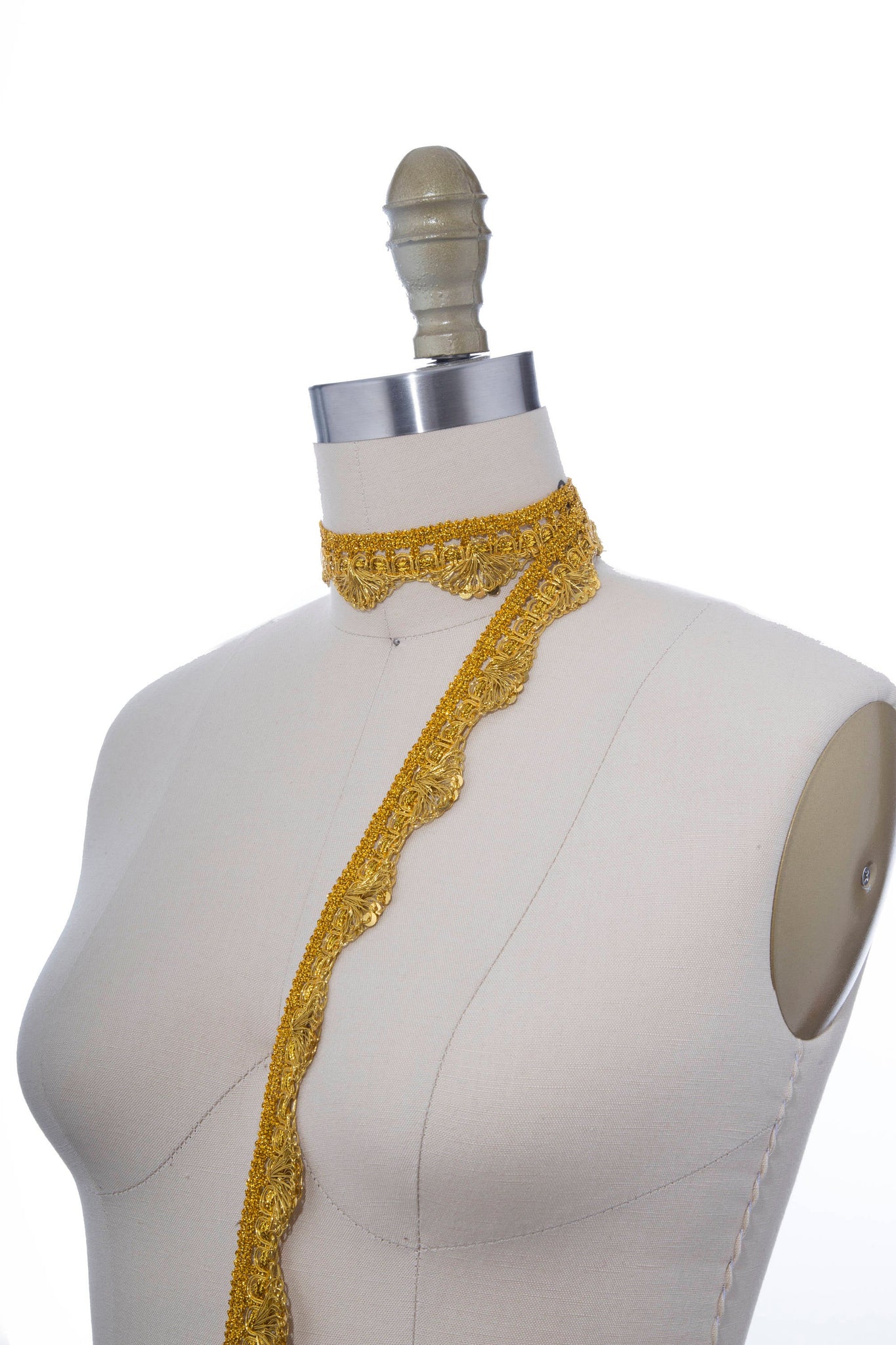 1" Metallic Gold or Silver Scalloped and Sequined Gimp Trim