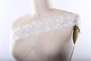 White Double Fan Stiff Bridal Lace Trim For Veils