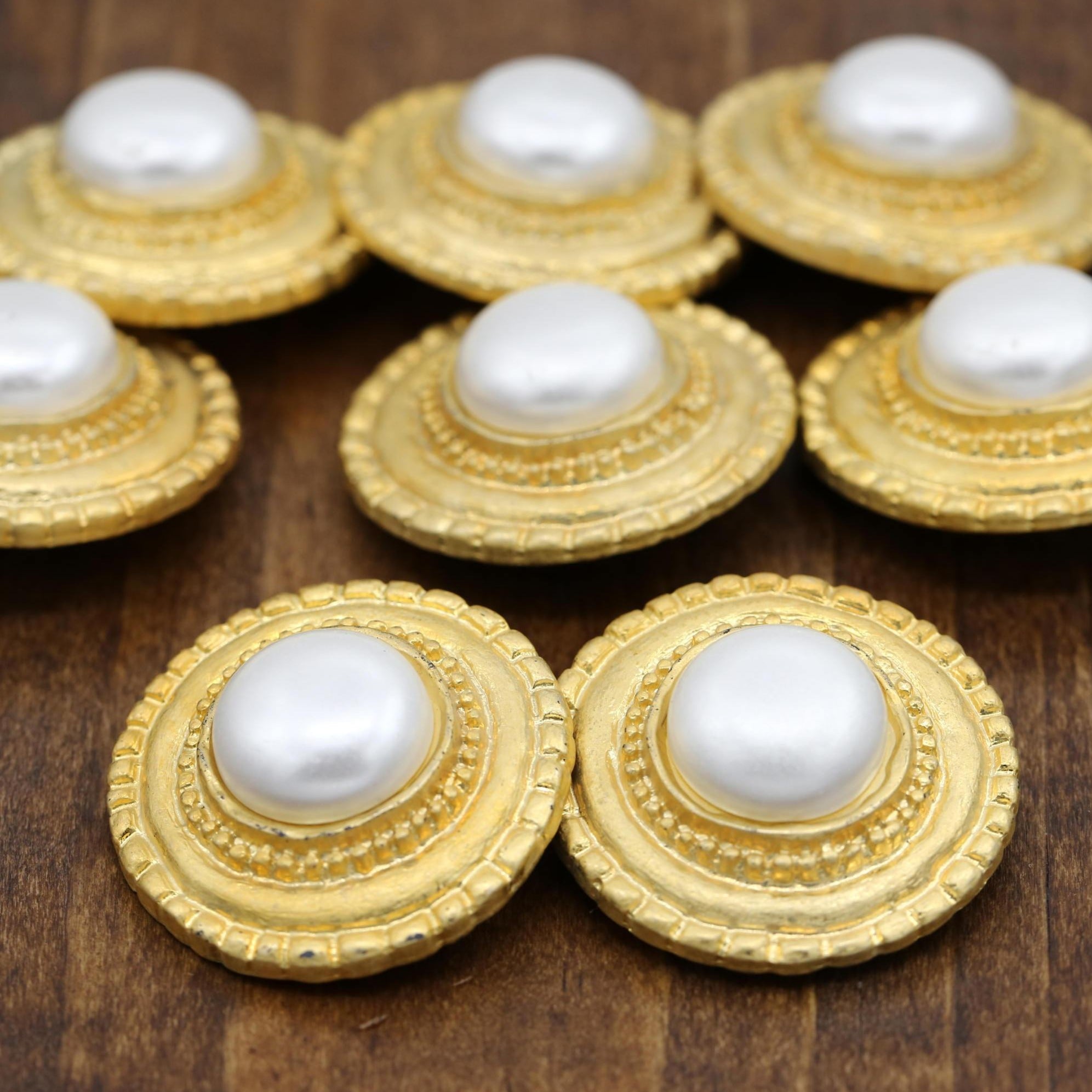 4 Gold Base with Ivory Pearl Plastic Button