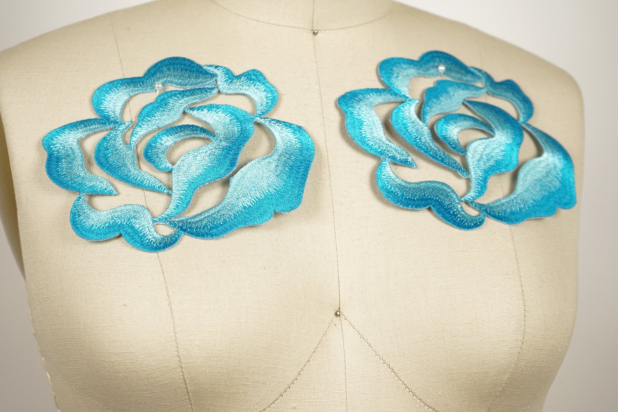 2 Pieces Blue Embroidery Flower Iron on Applique/Patch