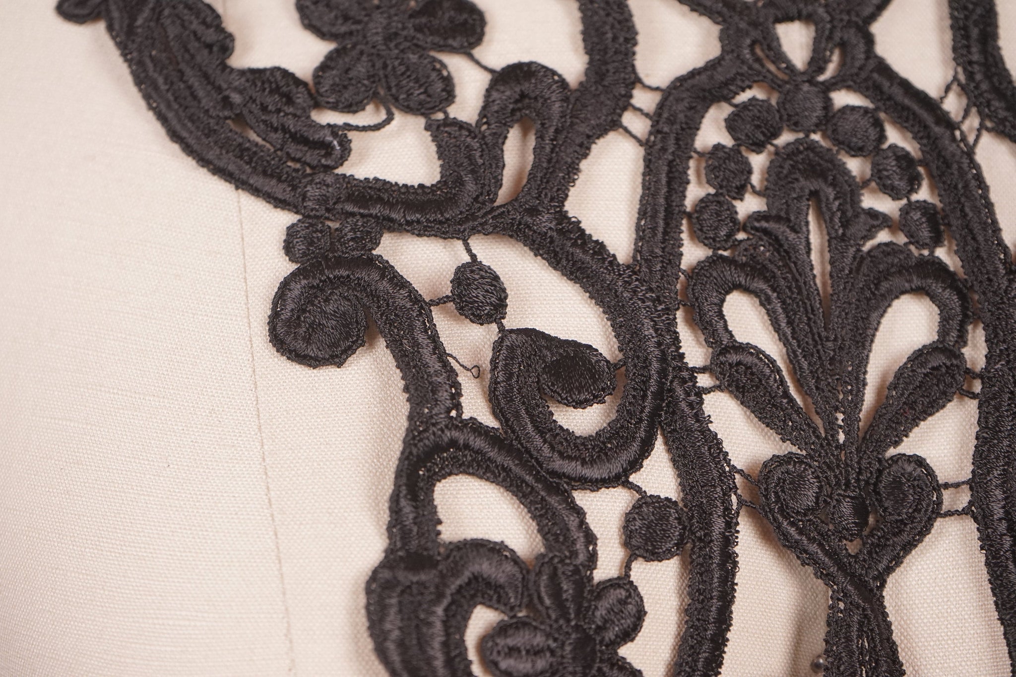 Dramatically Covering Venice Lace V Shaped Applique: Black/White/Ivory/Gold