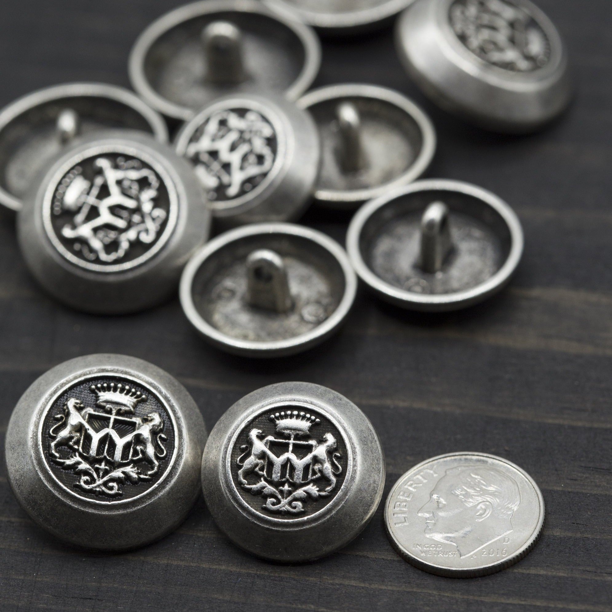 4 Silver Regal Crown Present Metal Button