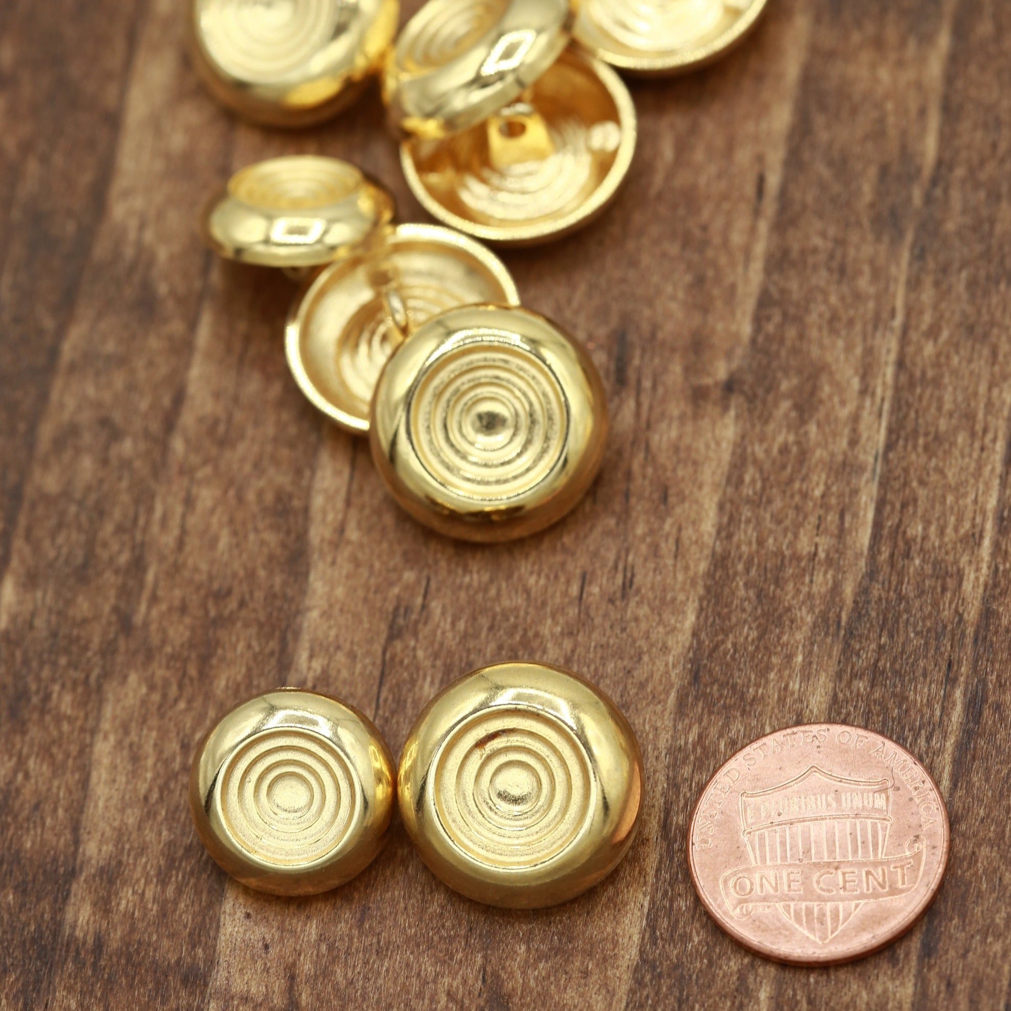 4 Pieces Gold Concave Dip Metal Button