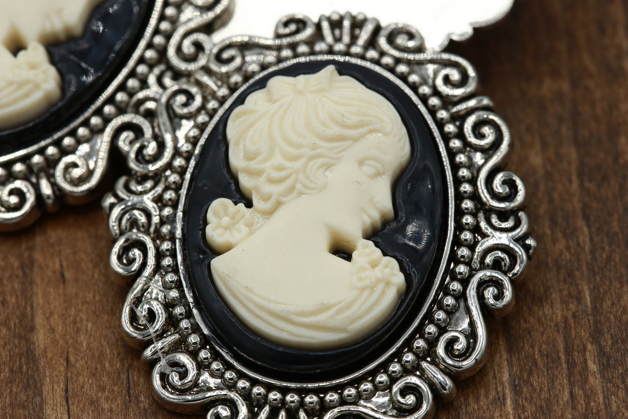 1 Cameo Flat Black Ivory Silhouette Cameo Black or Brown Background Framed with Silver or Antique Brass Button