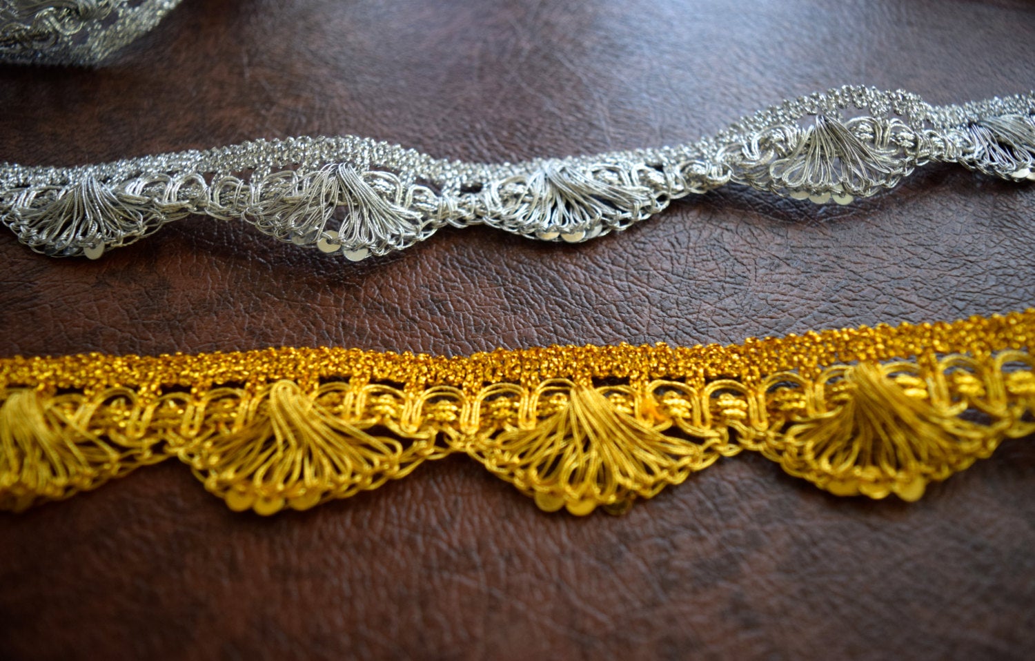 1" Metallic Gold or Silver Scalloped and Sequined Gimp Trim