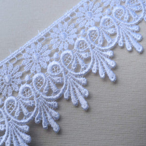 1 Yard 3" Raven Floral Venice Lace Trim: White/Ivory/Black